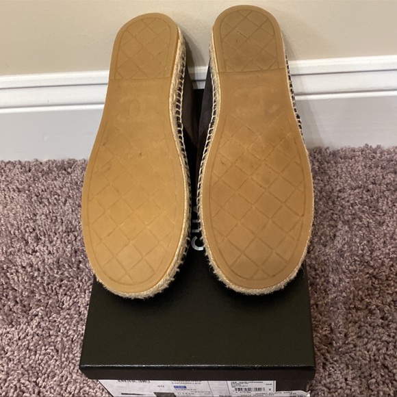 CHANEL Velvet Espadrilles / Flats - Picture 4 of 7